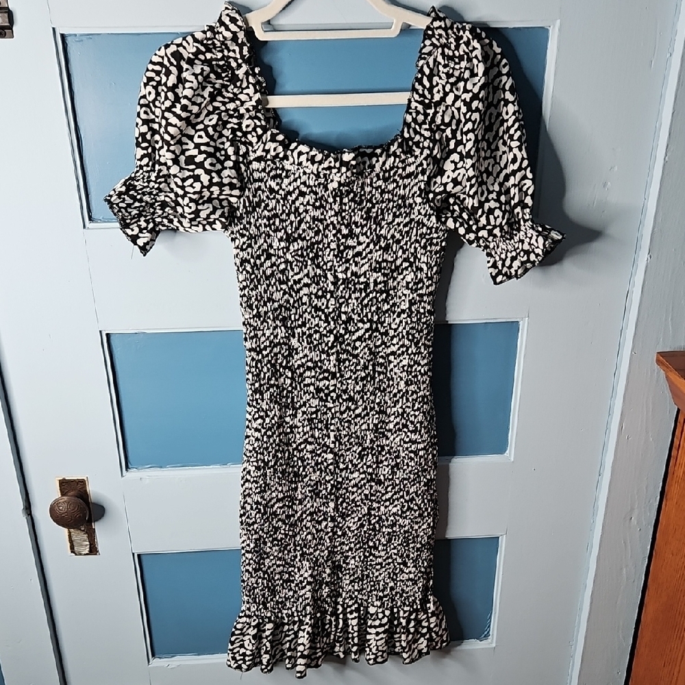 THE MOON Black and White Women's Bodycon W/Stretch Dress - Picture 6 of 11